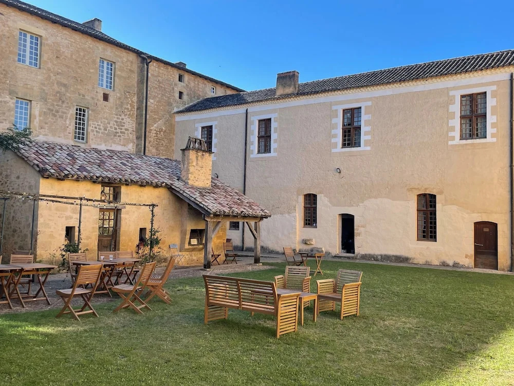 Voir la photo 1 — Auberge de Jeunesse HI Cadouin