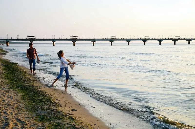 Beach & Waterfront