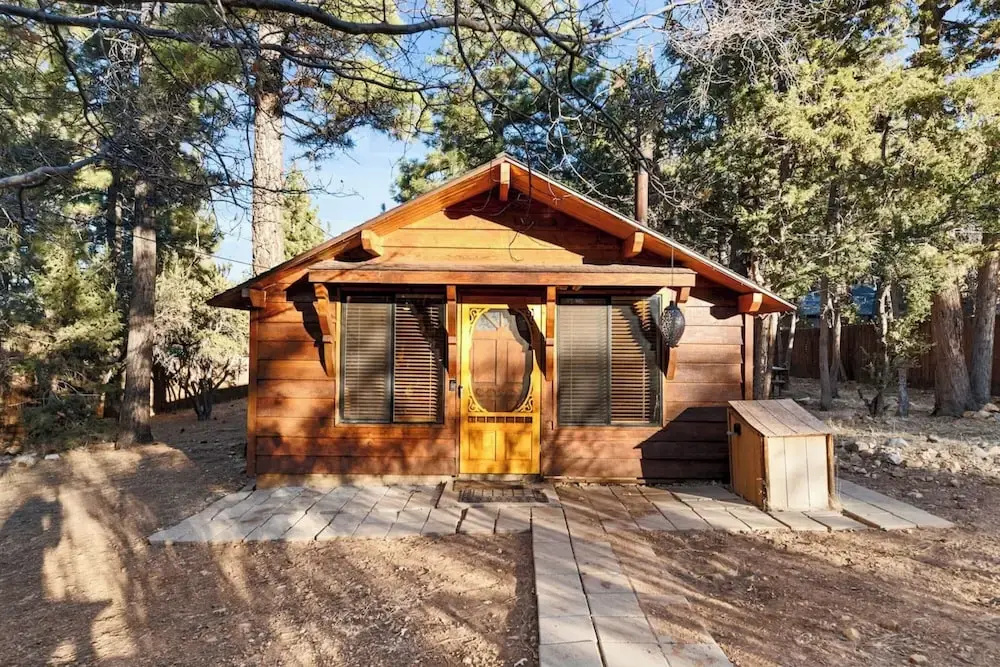 Charming Mountain Getaway