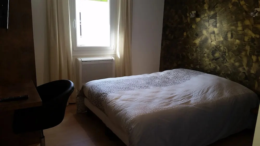 Comfort room