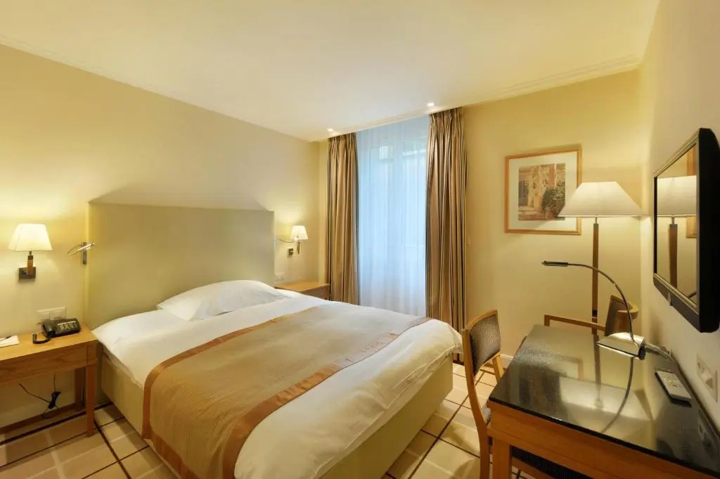 Single room