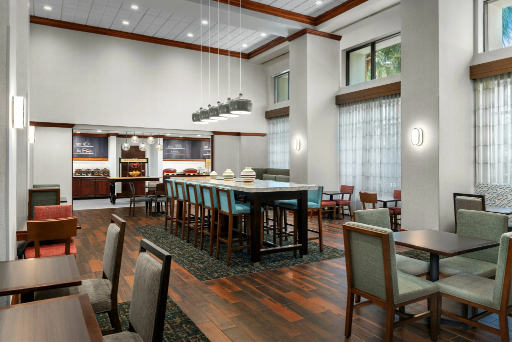 Hampton Inn & Suites Lake Mary At Colonial Townpark - Général
