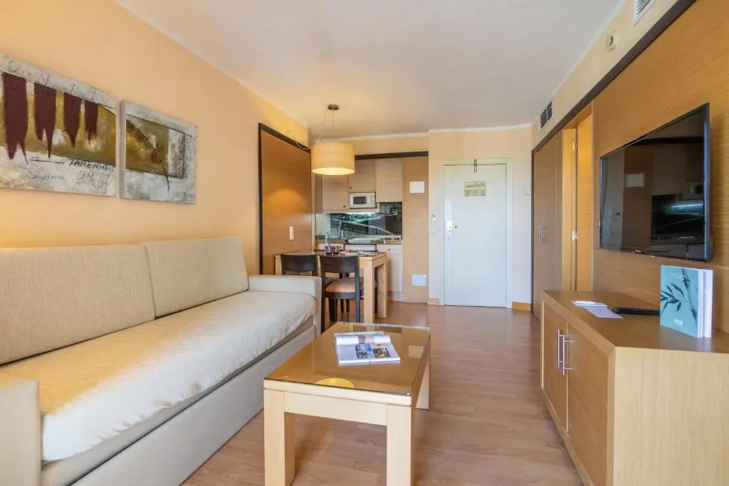 Zafiro Tropic - Chambres