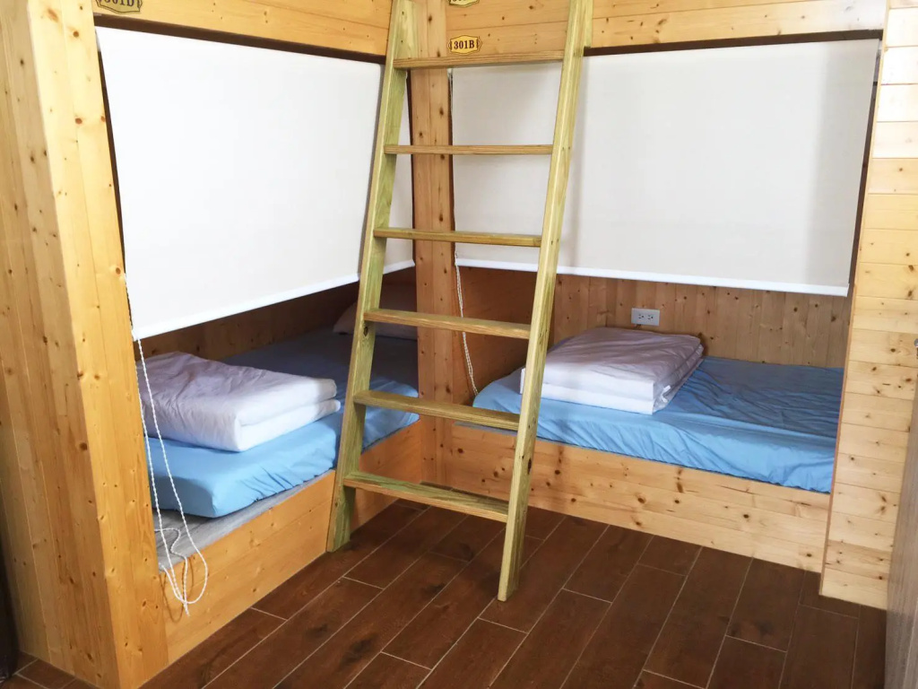 Bed in Dorm