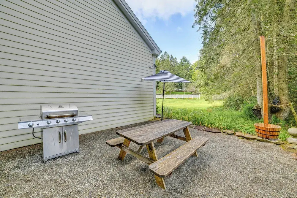 Game Room & Fire Pit: Peaceful Catskills Farmhouse