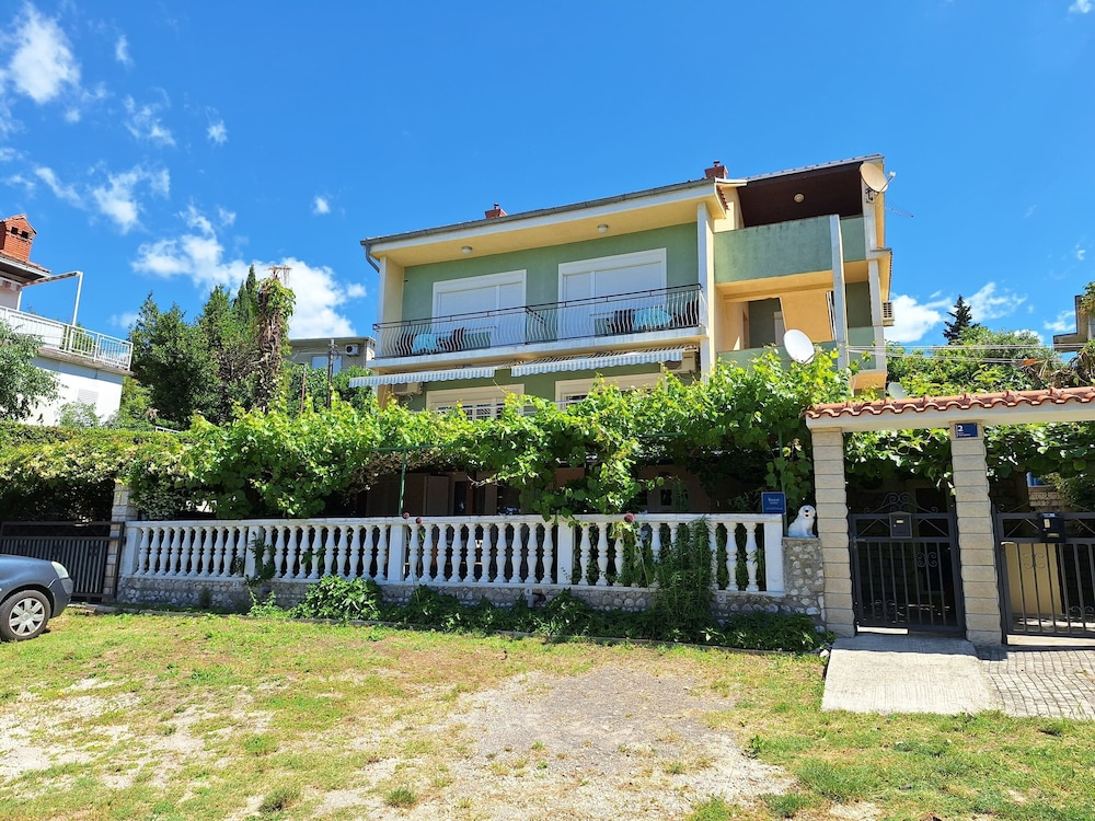 Apartments Dalia