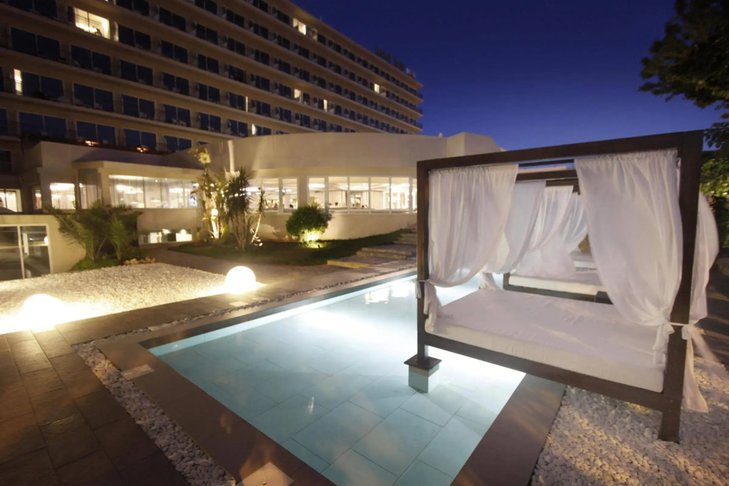 Hotel photo 20