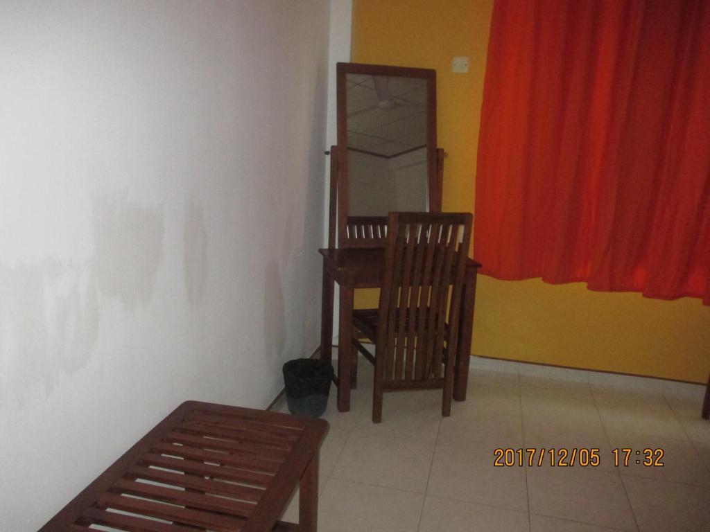 Larn's Villa