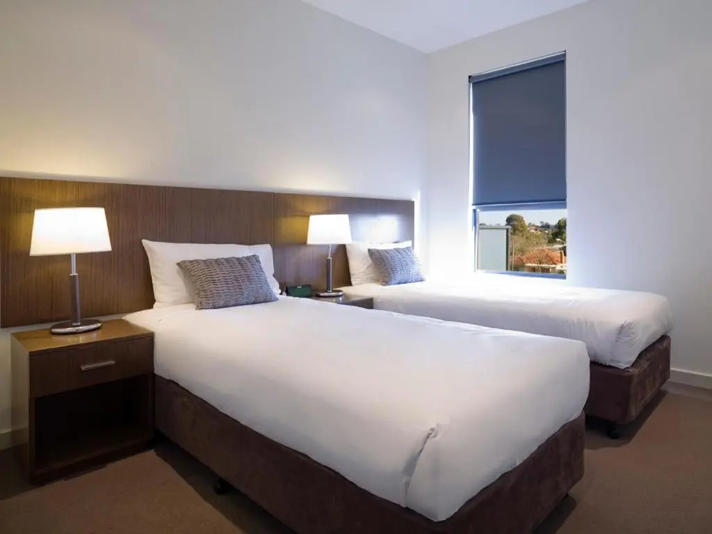 2 Bedrooms Apartment