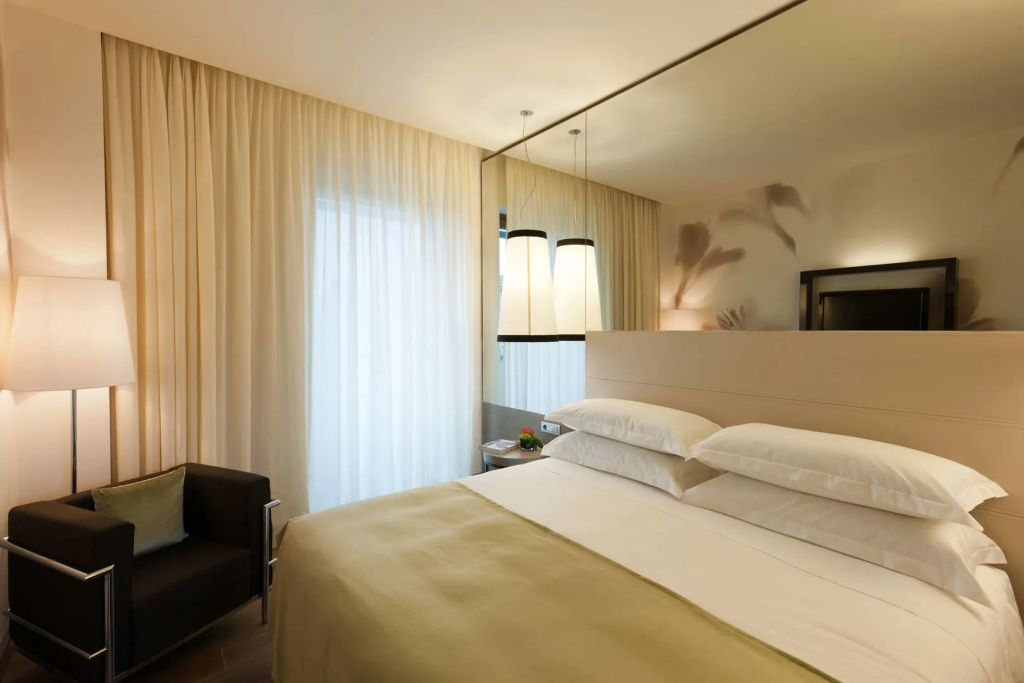 Starhotels E.c.ho. - Général