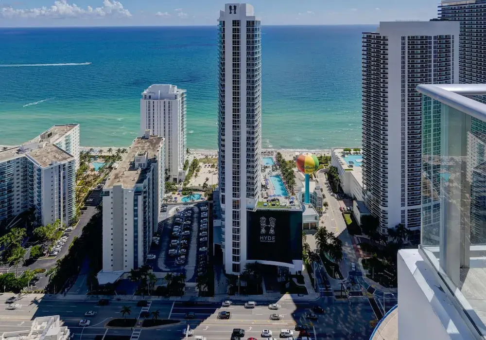 Hyde Beach House Private Suites