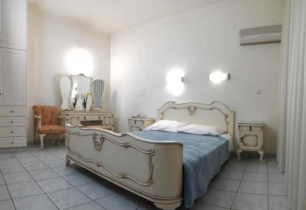 Standard Double room (twin beds)