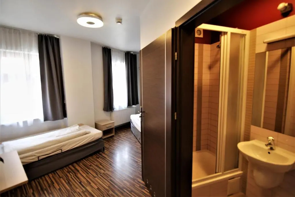 Deluxe Double room (twin beds)