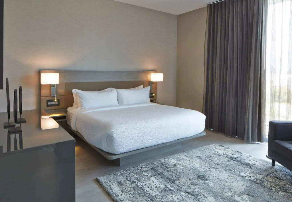 AC Hotel Des Moines East Village — фото 4