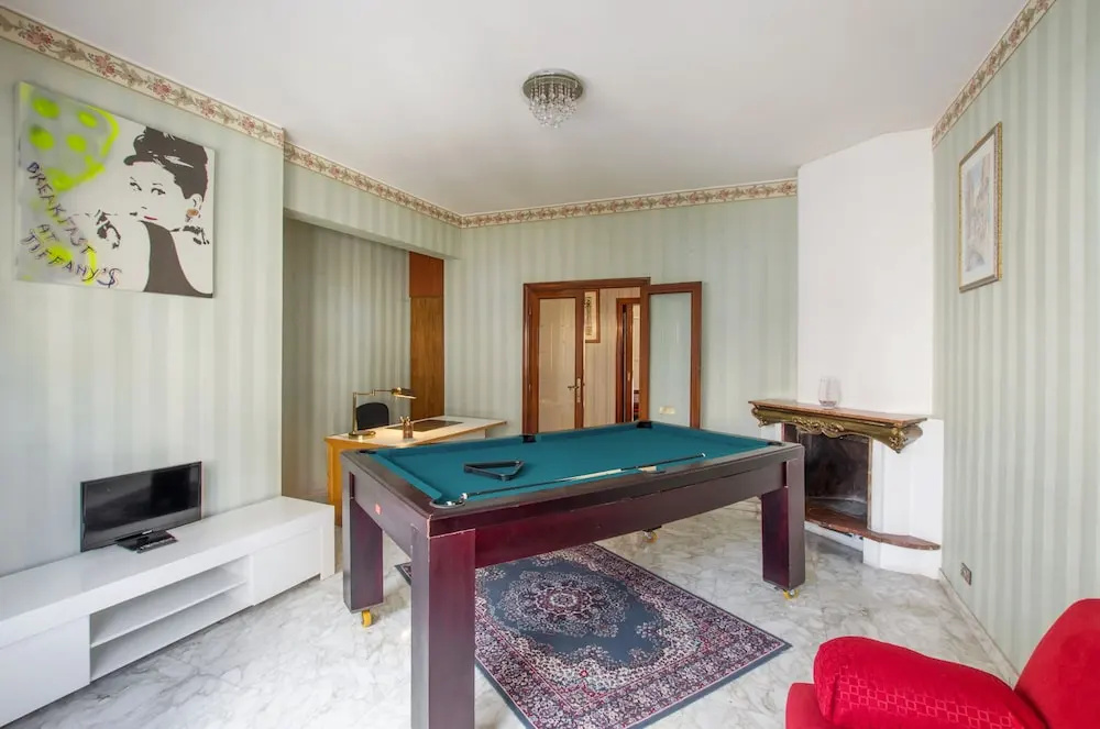 3 Bedrooms Apartment with balcony