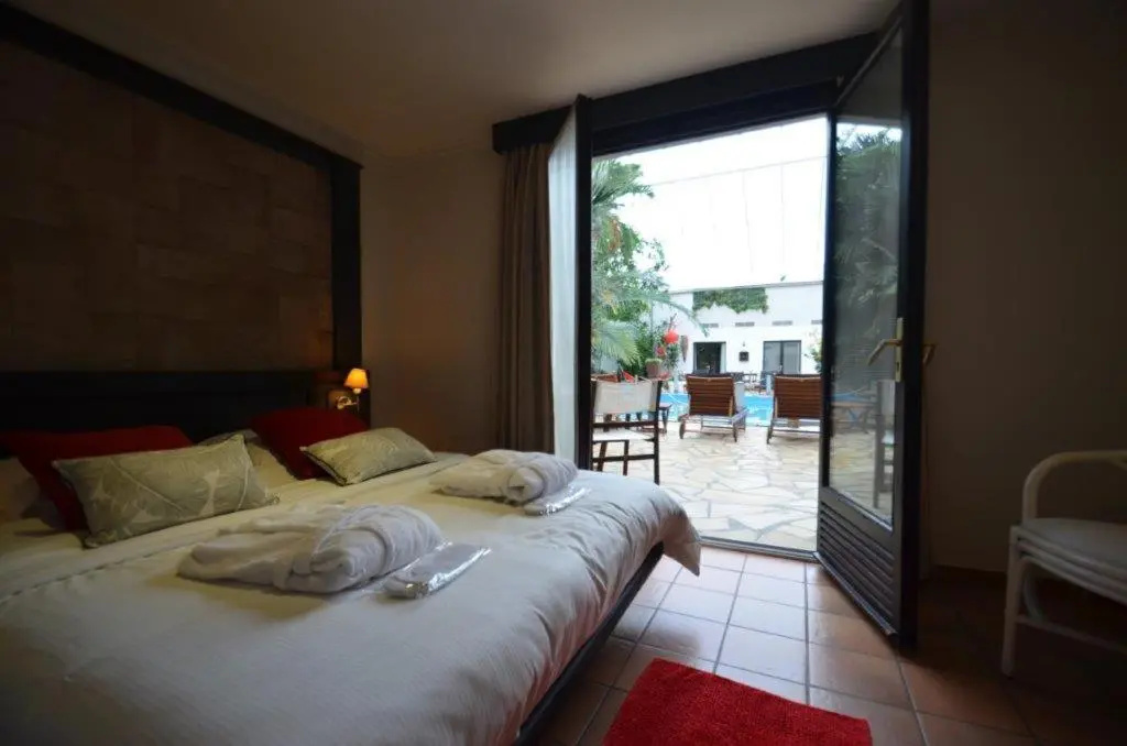 Tropical Hotel - Chambres