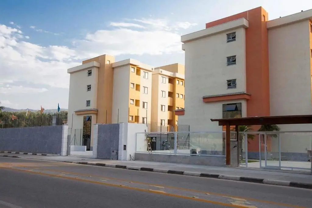 Sun Way Apartamento com piscina e churrasqueira.
