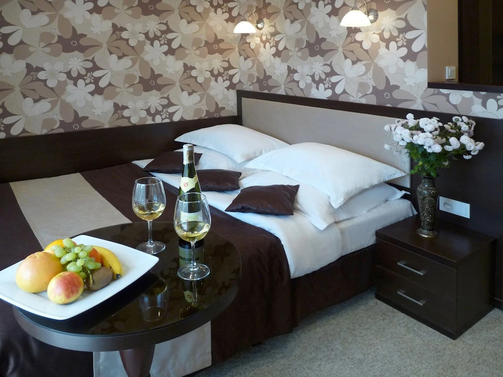 Eney Hotel - Général