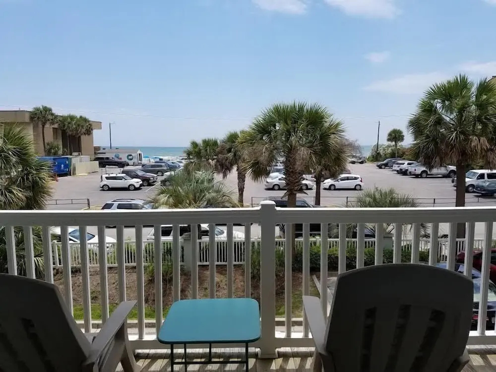 Pavilion Watch 2B 3 Bedroom Holiday Home By My Ocean Rentals