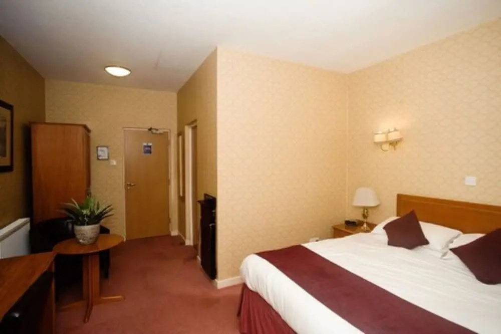 Howfield Manor Hotel - Chambres