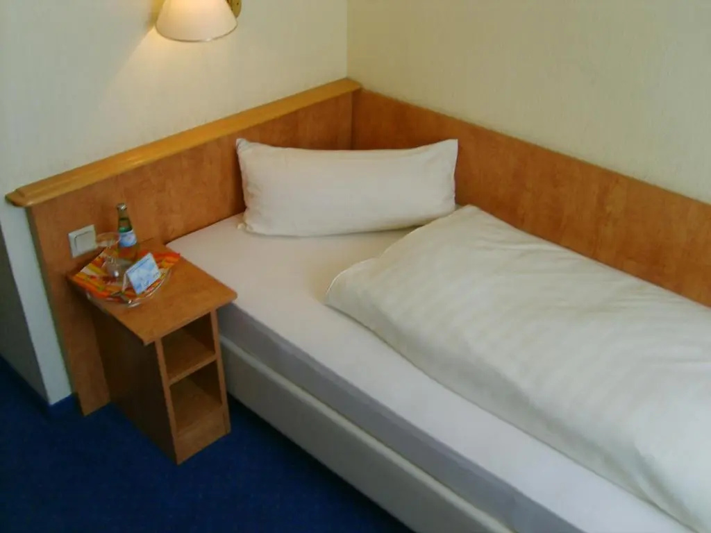 City Hotel by Celina - Chambres