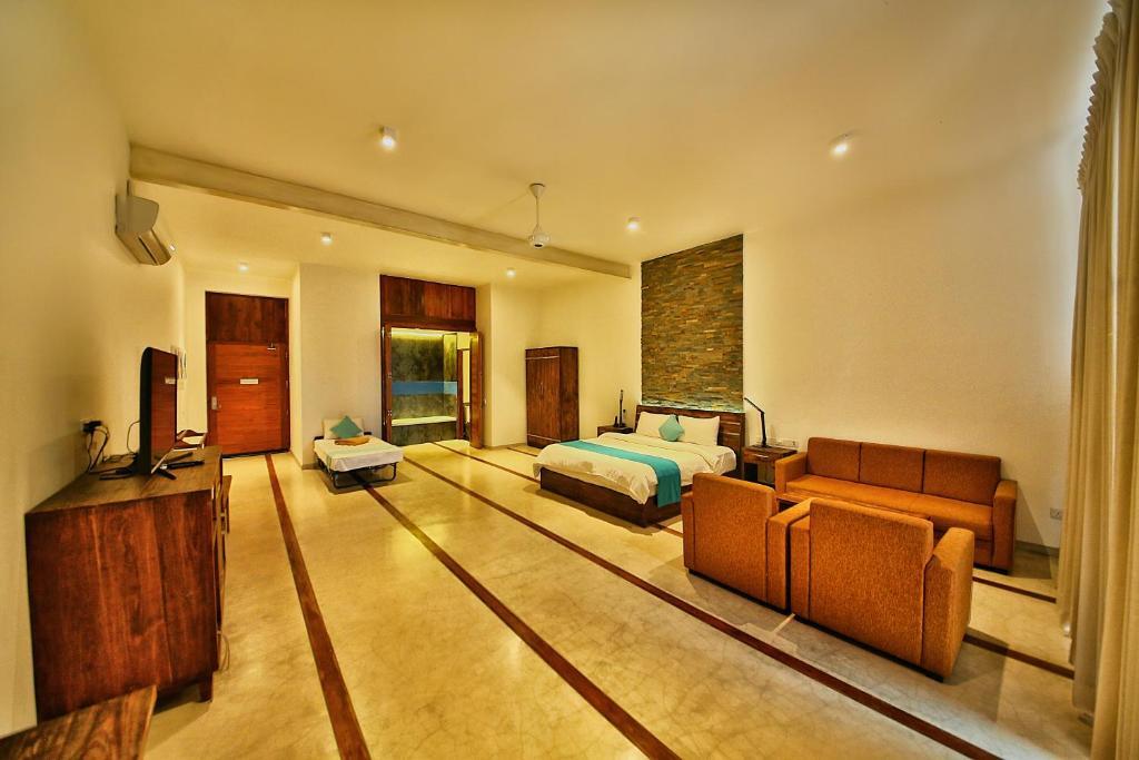 R Degree Hotel