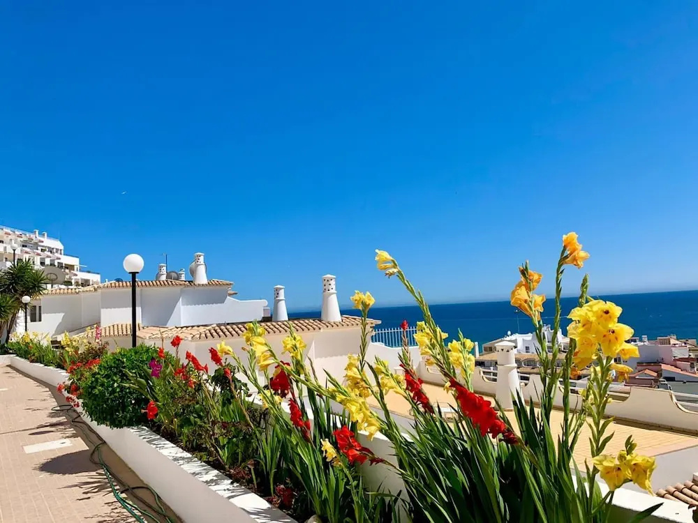 Albufeira One Step to the Beach 13