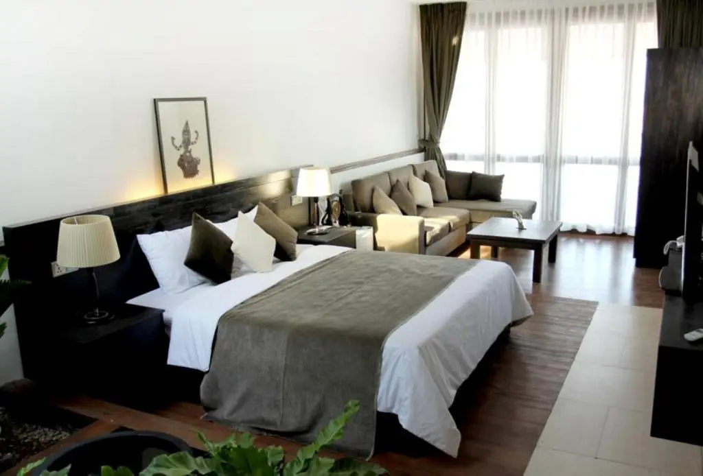 Standard room with lake view
