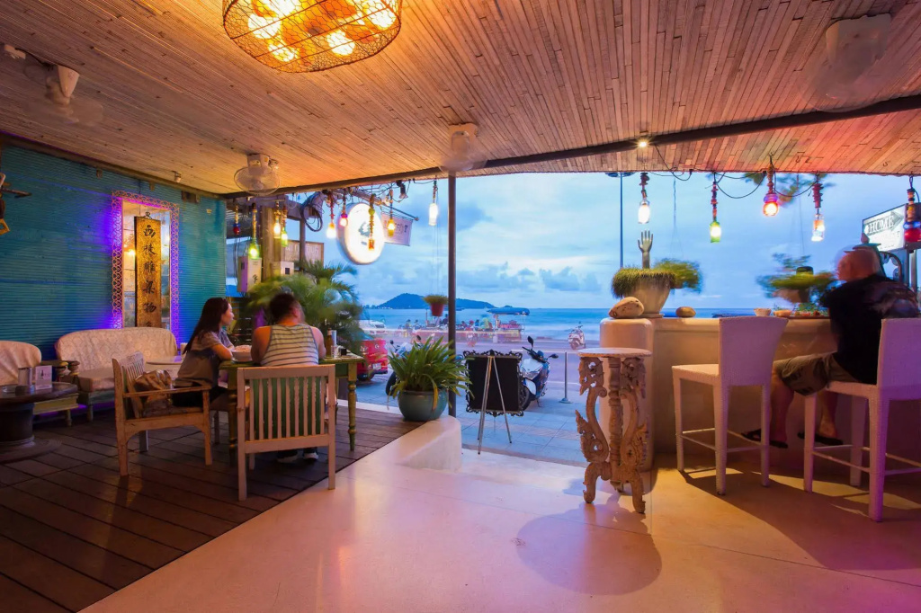 Barefoot Hotel Kalim Beach Front - Général
