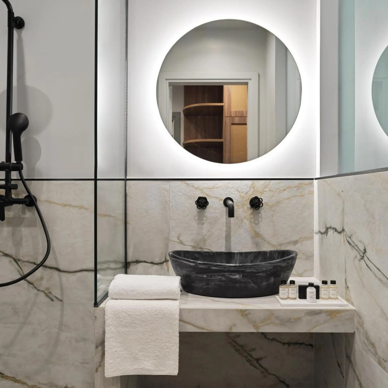 Отель Athens City View Urban Suites в Афины