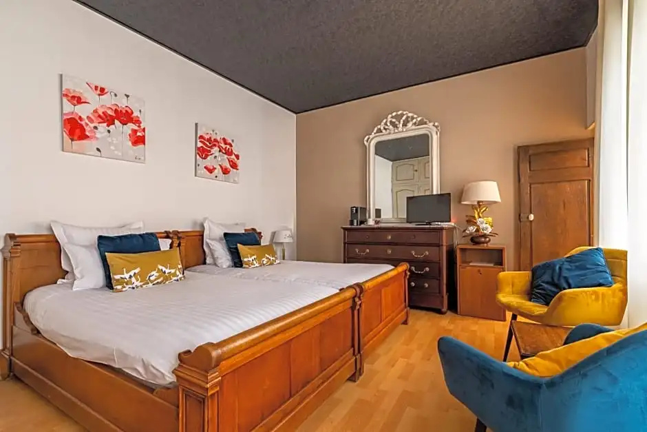 Comfort room