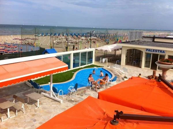 Beach & Waterfront