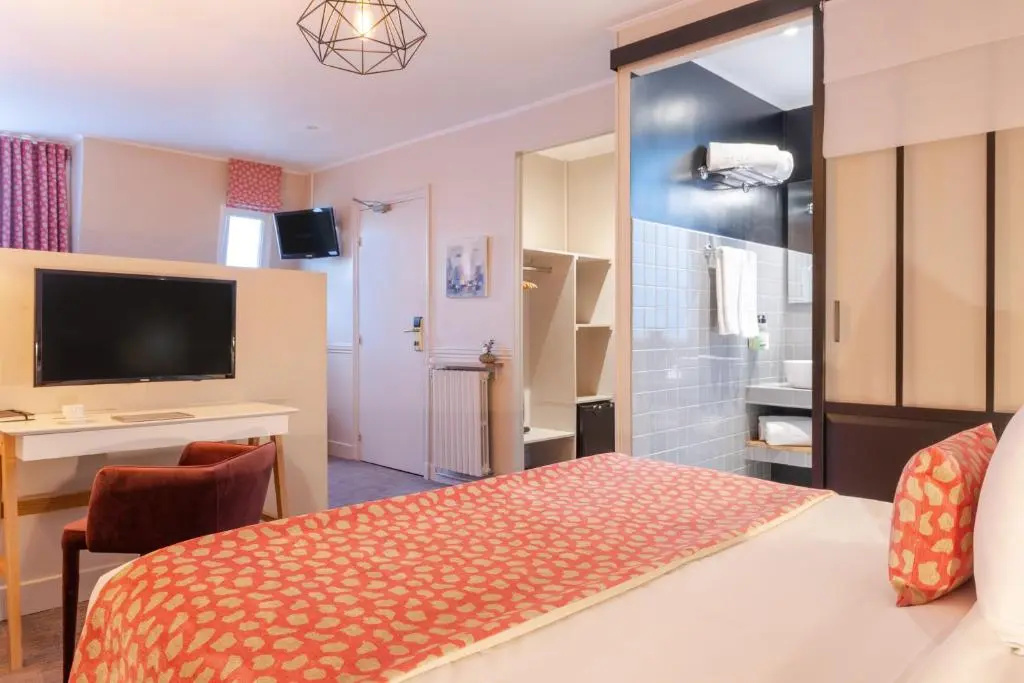 Prestige Suite