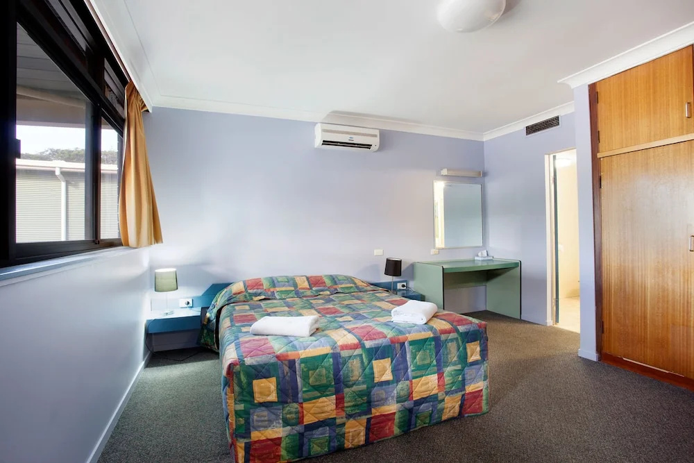 1 Bedroom Apartment with balcony