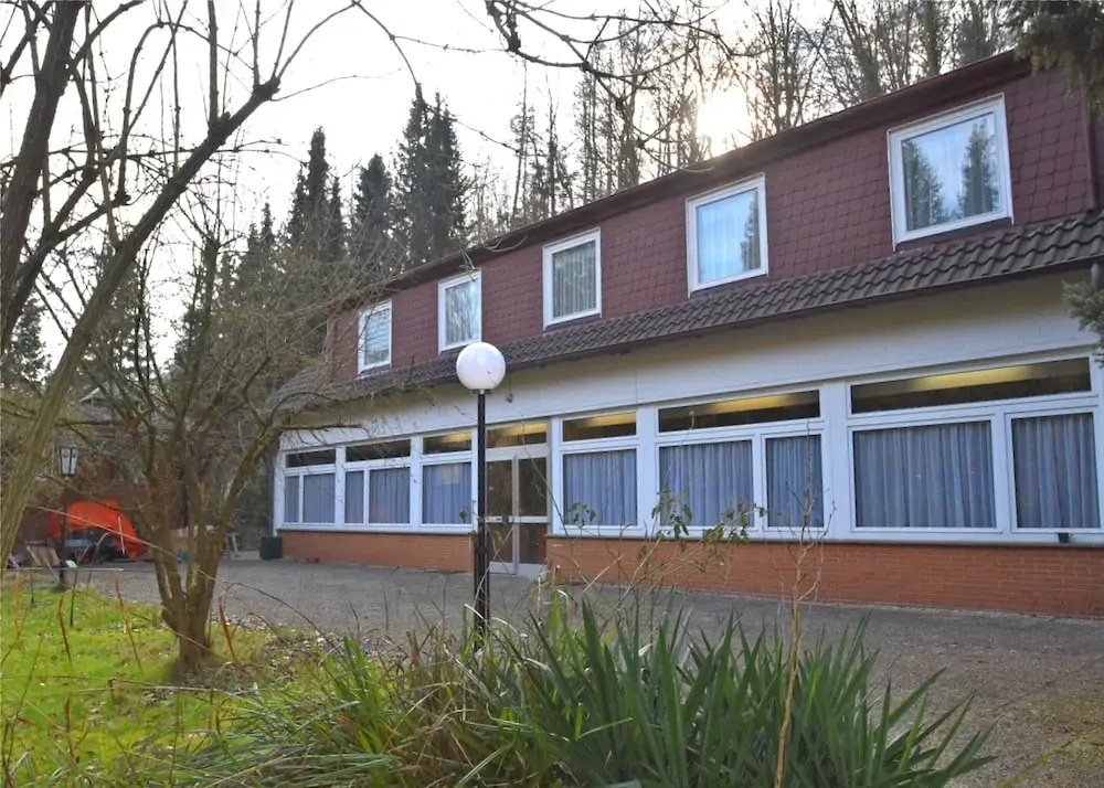 Spacious Holiday Home in Lowensen Lower Saxony near Forest