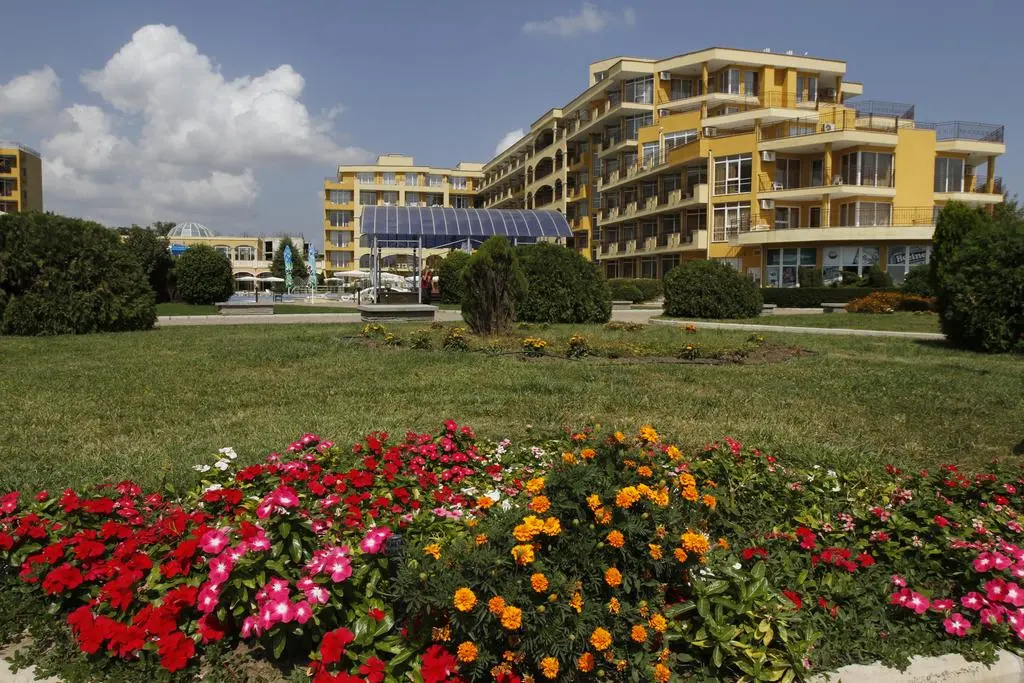 Midia Family Resort