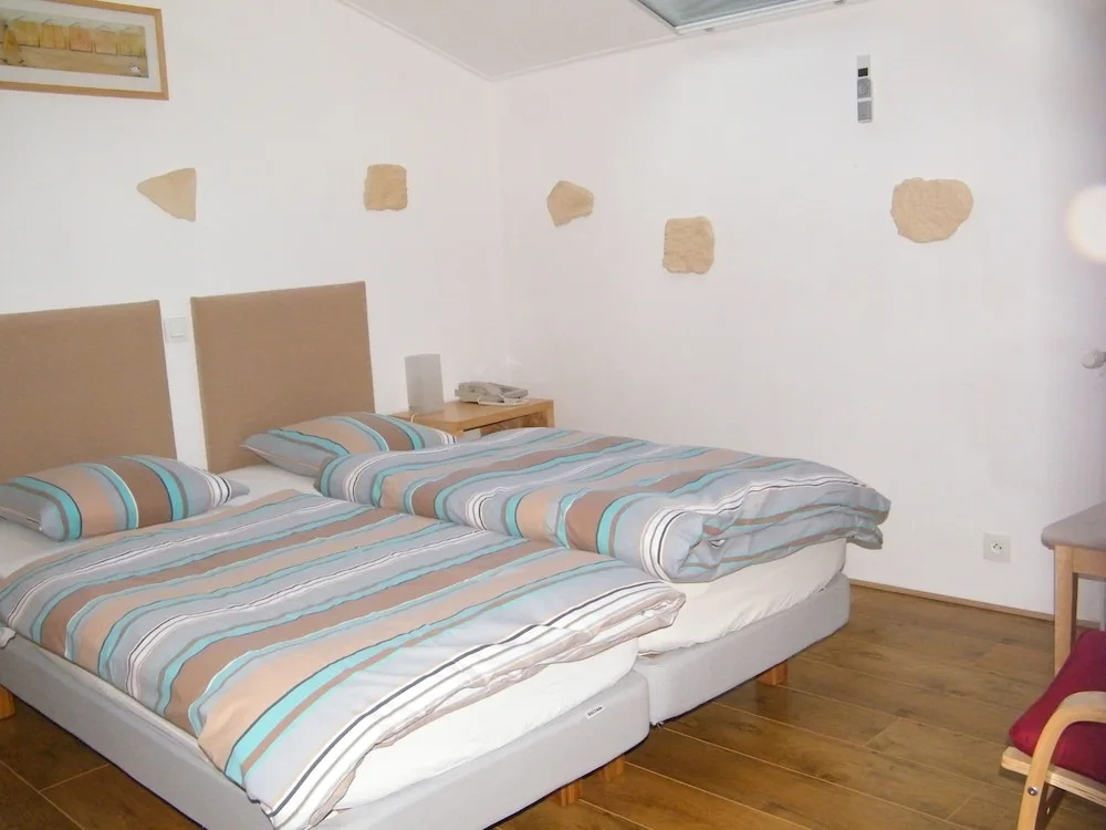 Voir la photo 2 — Maison Neuve Grandval
