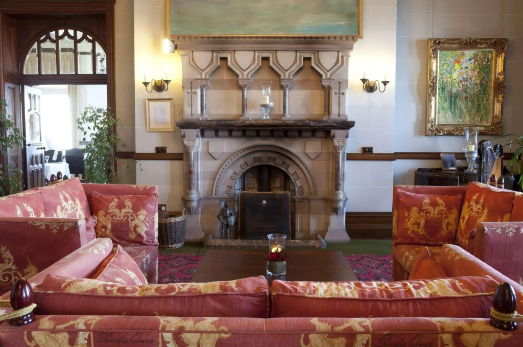 Camelot Castle Hotel - Général