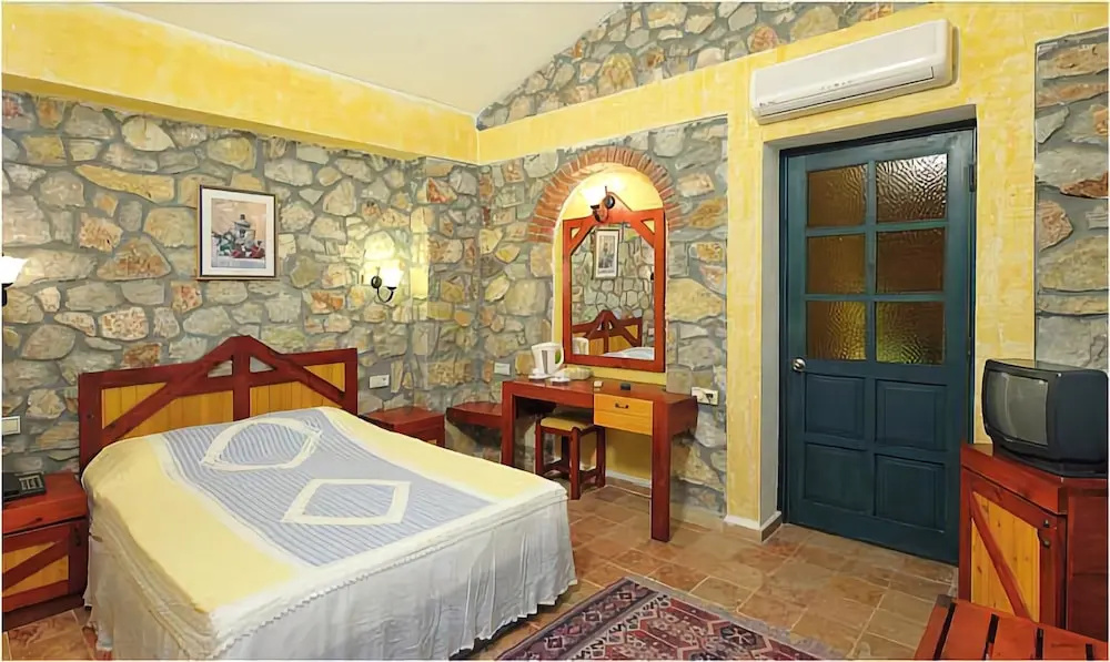 Eva Villas West & Eva Villas East