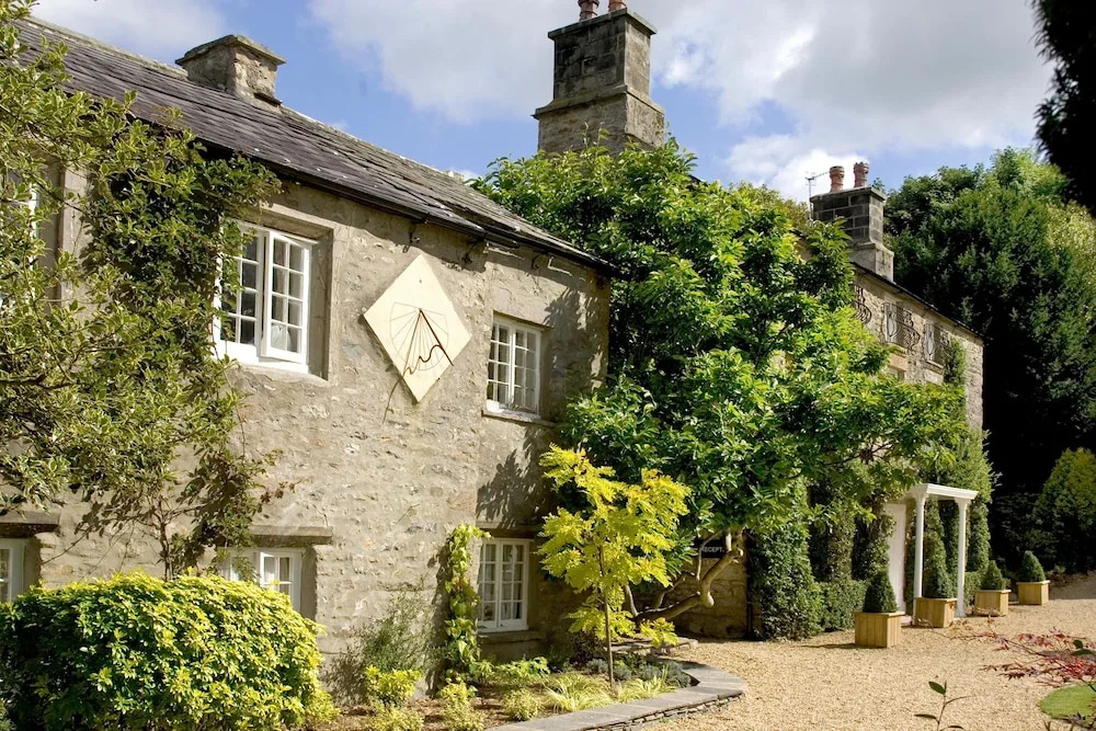 Hipping Hall
