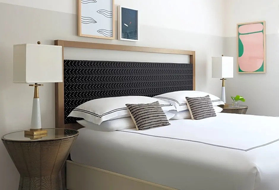 Mobility Accessible Double room full double bed