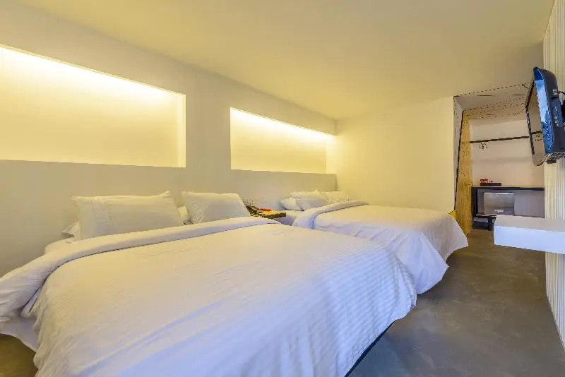 Standard Double room (twin beds)