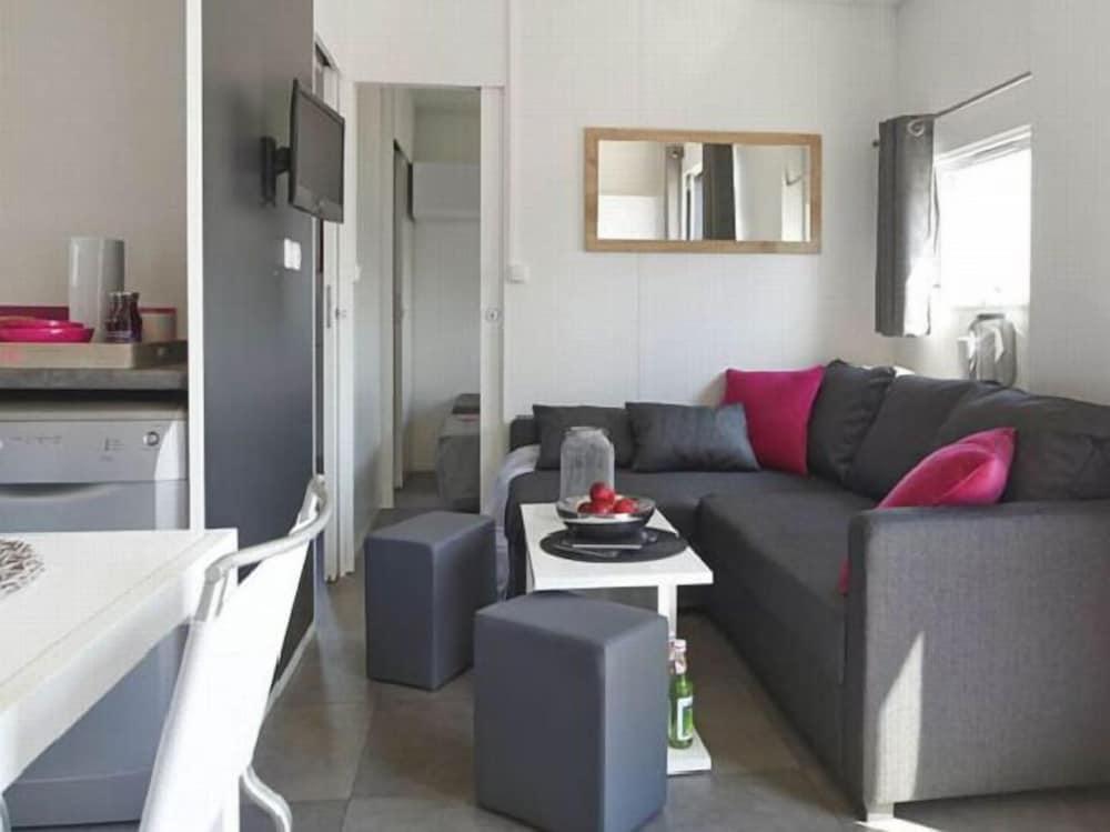 Camping Domaine Du Lac De Miel