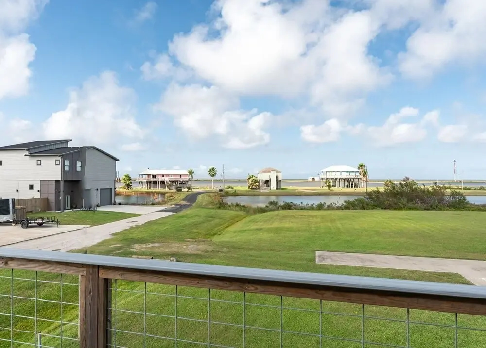 Lazy Lagoon 1 Bedroom Home