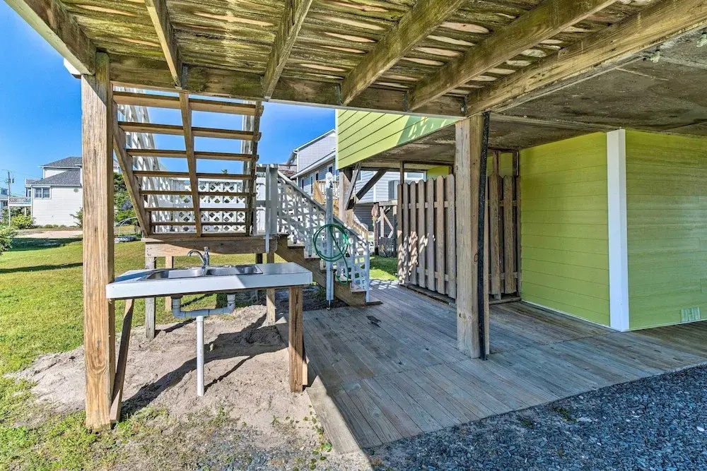 Quaint 'sand Dollar Sandbar' - Walk to Beach!