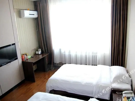Manzhouli Beihu Qixi Business Hotel