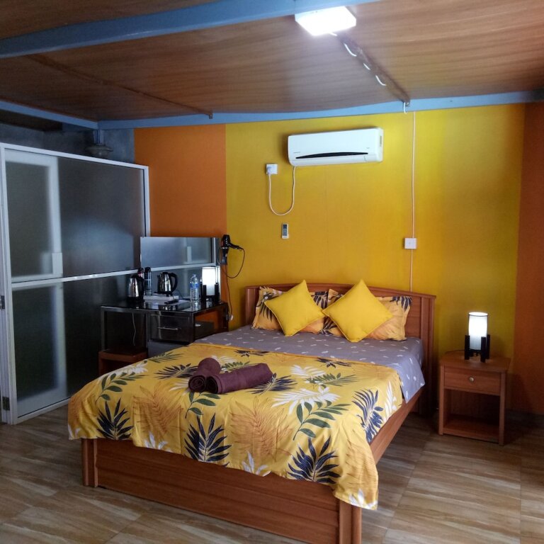 Palms Villa