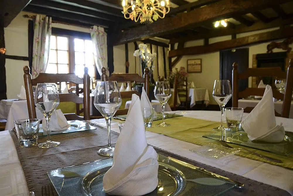 Hôtel et Restaurant Le Fiacre à Quend plage - Général