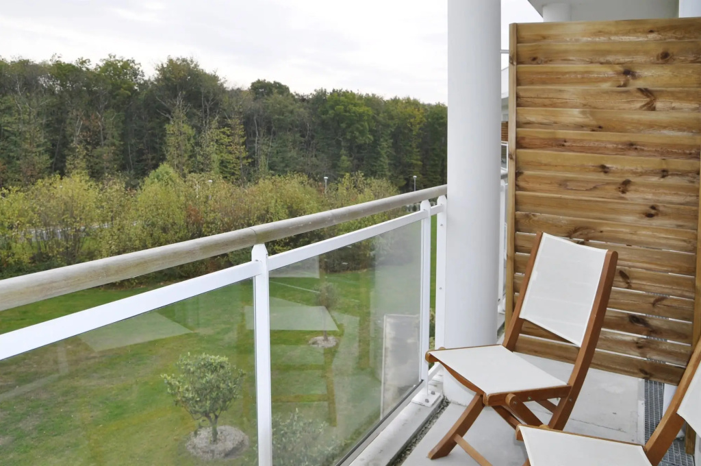 Balcony & Terrace
