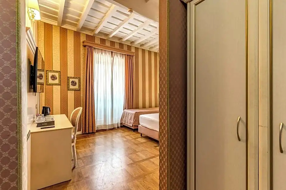 Relais Fontana di Trevi - Chambres
